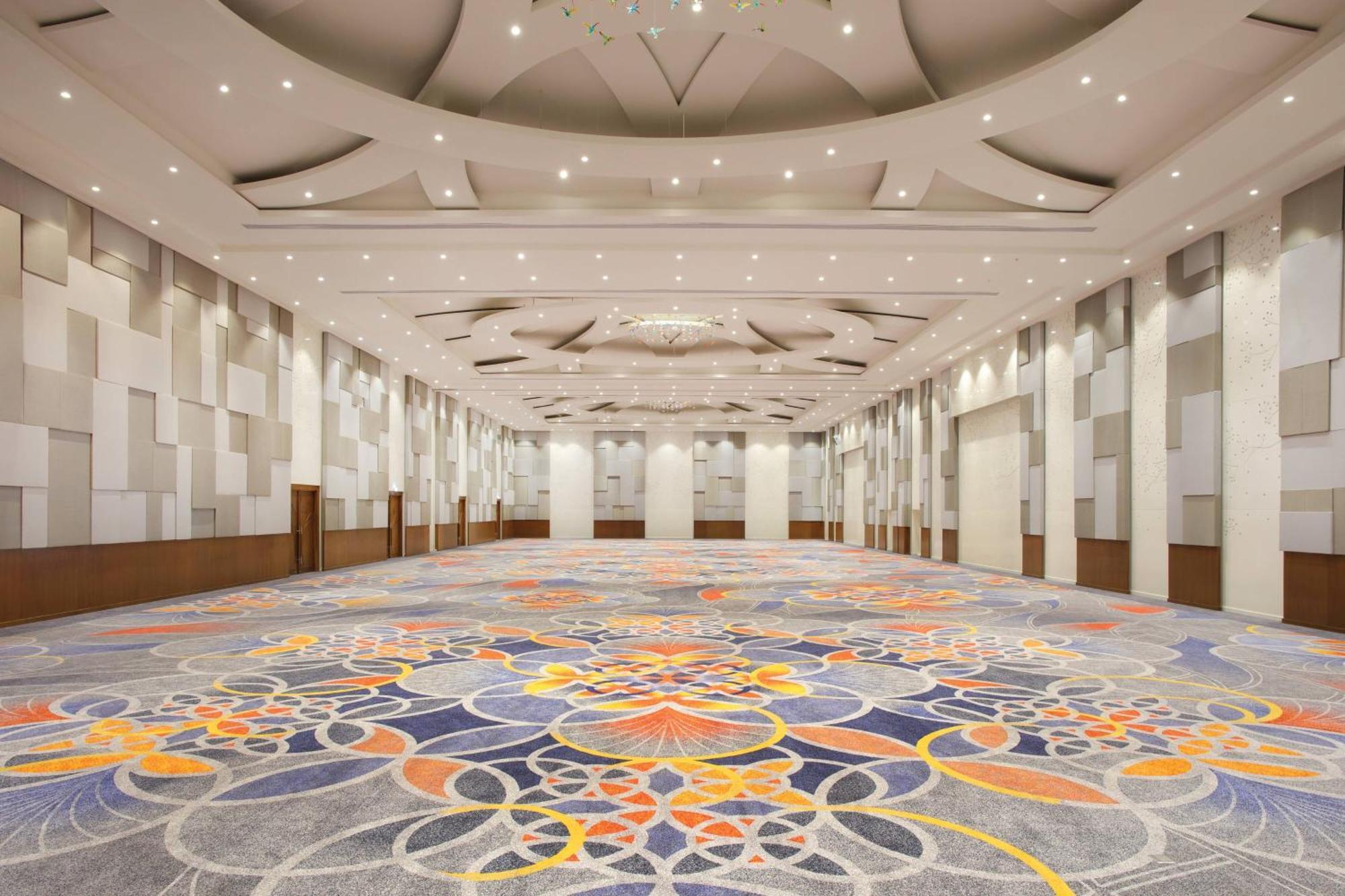Four Points By Sheraton Manado Exteriör bild