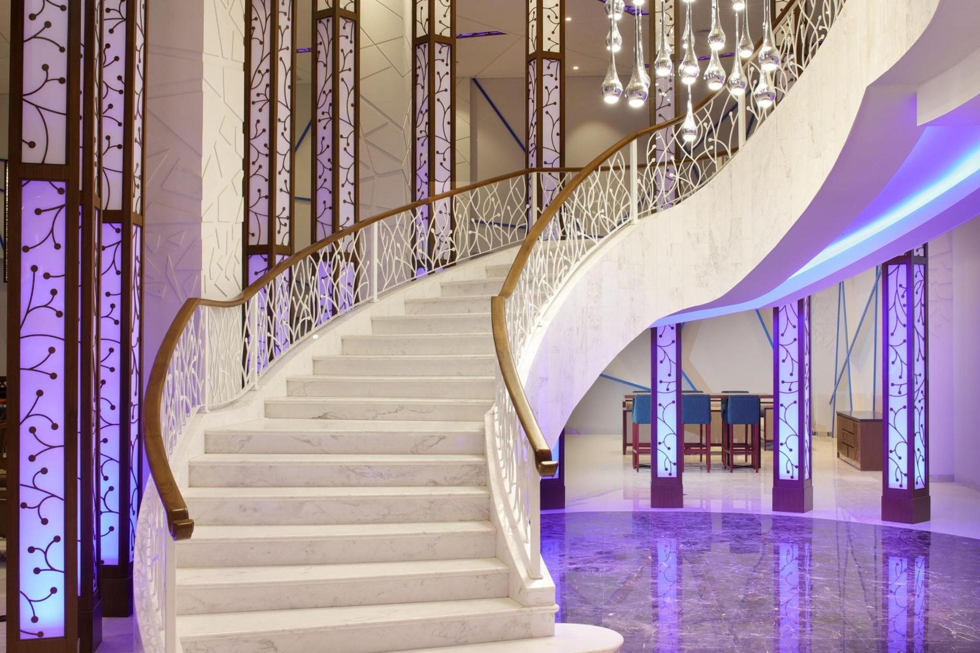 Four Points By Sheraton Manado Exteriör bild